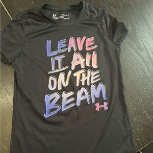 Girls M Under Armour top